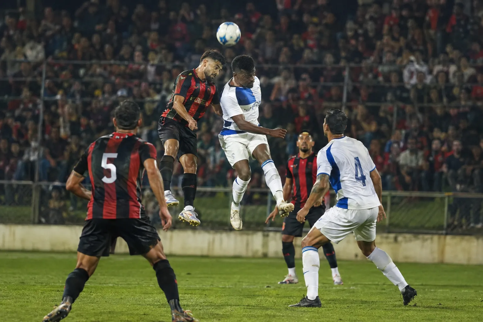 Cartaginés–Alajuelense : une finale costaricienne, deux trajectoires opposées